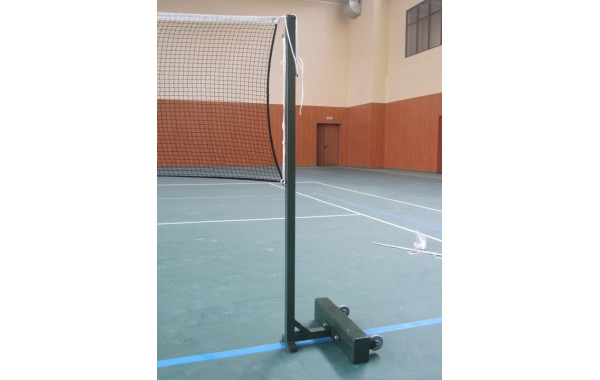 Стойки бадминтонные мобильные Atlet с противовесами по 30 кг стандартные (пара) IMP-A51 600_380