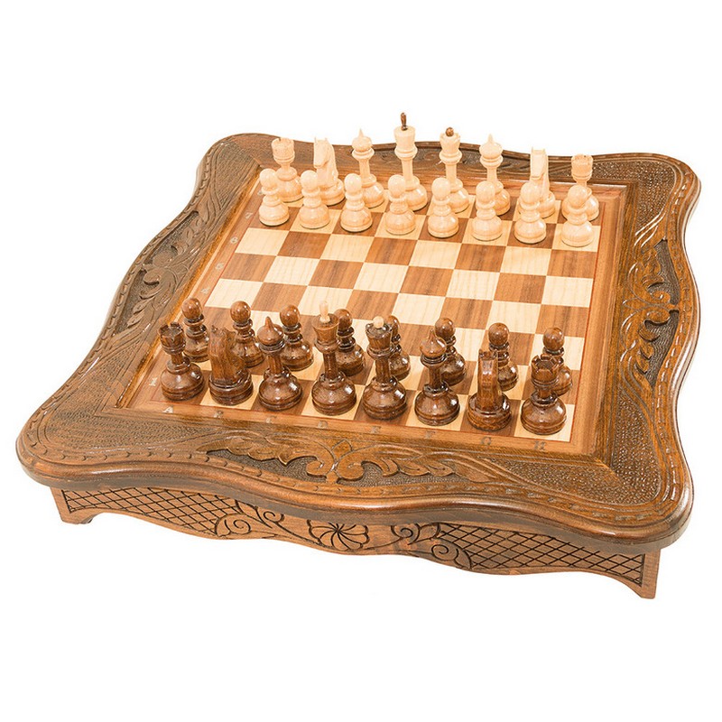 Шахматы Haleyan резные в ларце 40 kh140 800_800